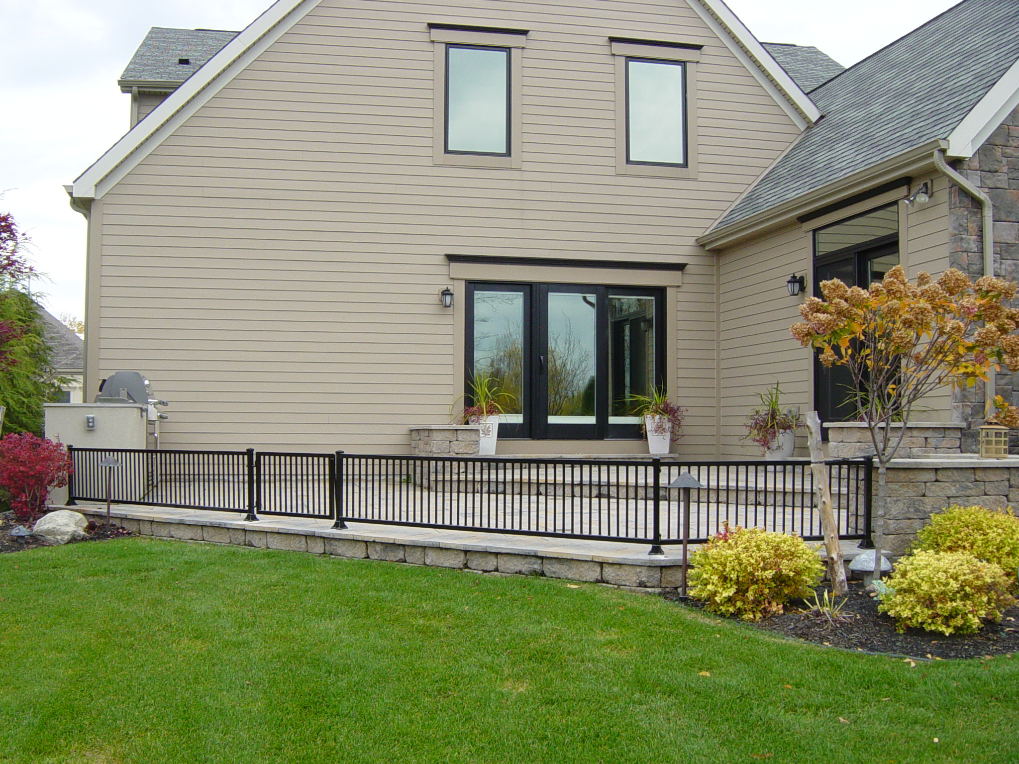 SHOP PHOTOS 11-11-10 001